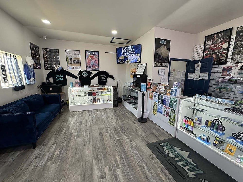 frosteez dispensary lockwood store